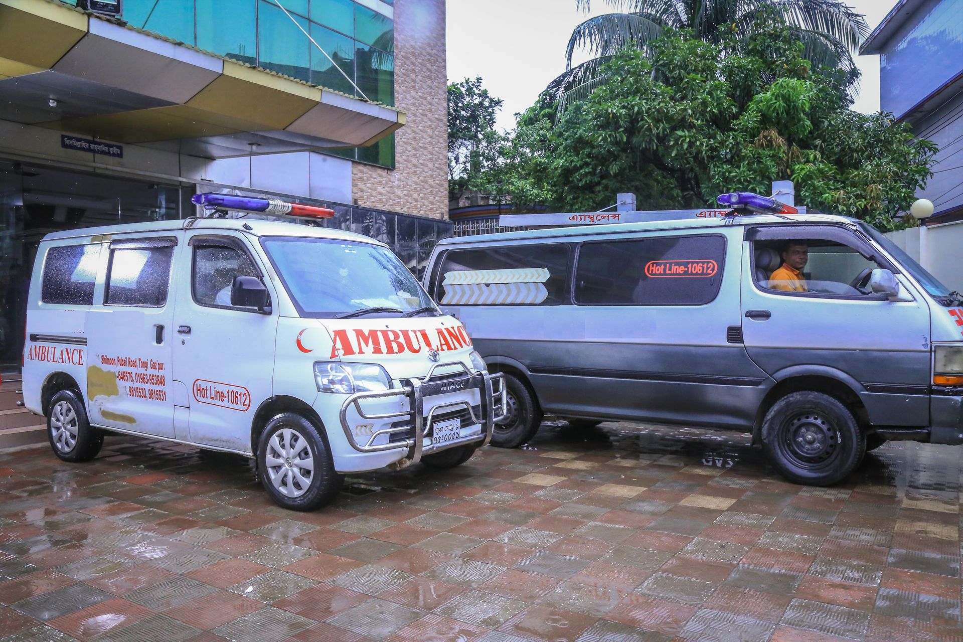24/7 Ambulance
